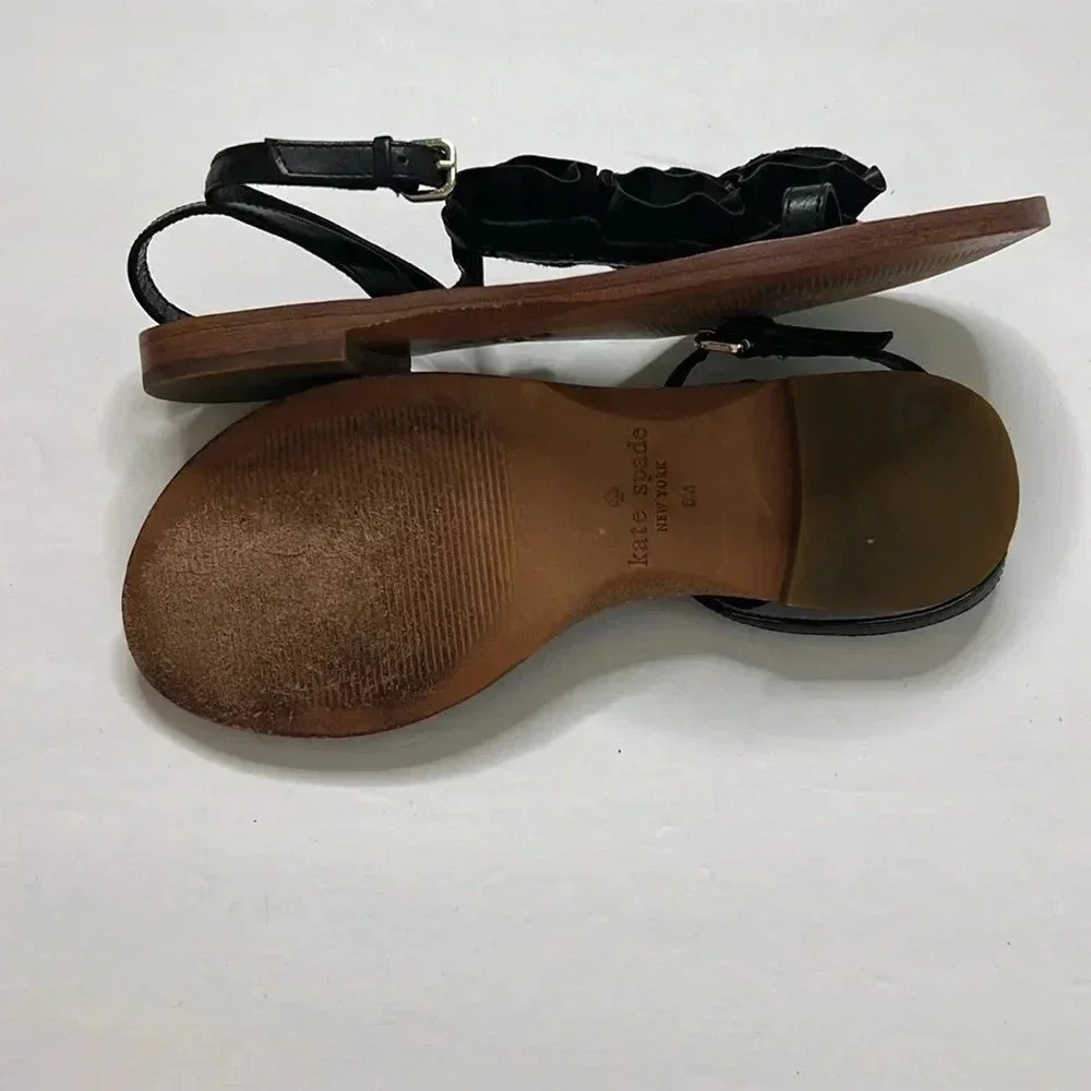Kate Spade Caryl rosette leather flat sandals size 6m
